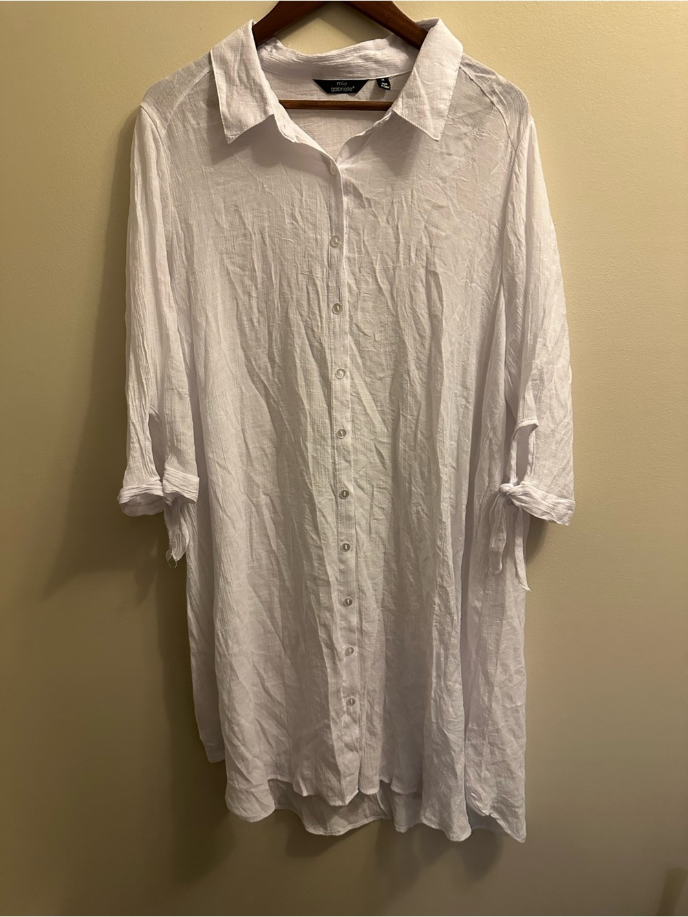 White Button-Front Casual Shirt - Unknown Brand
